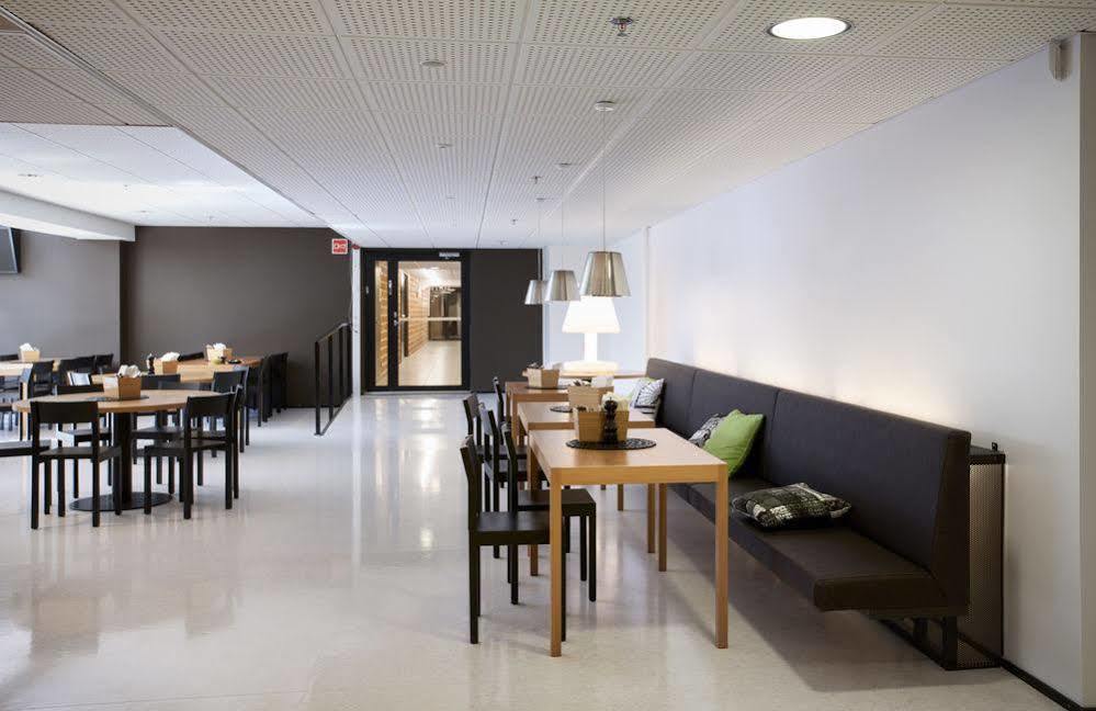 Both Helsinki Hostel Eksteriør bilde